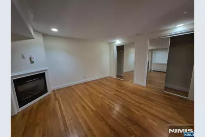18 E Oakdene Avenue A #A, Palisades Park, NJ 07650 - Photo 2