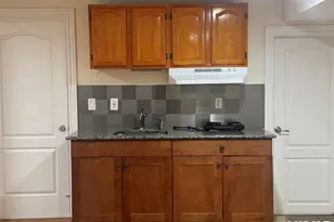 18 E Oakdene Ave A, Palisades Park, NJ 07650 - Photo 6