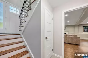 29 Carol Ct, Glen Rock, NJ 07452 - Photo 20
