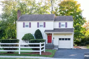 225 Hillside Ave, Allendale, NJ 07401 - Photo 1