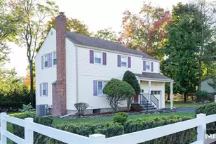 225 Hillside Ave, Allendale, NJ 07401 - Photo 2