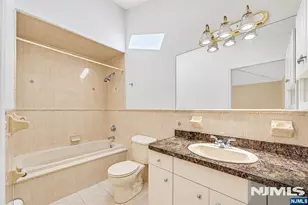 393 Washington Ave B, Cliffside Park, NJ 07010 - Photo 4
