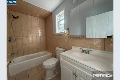 314 Grand Avenue 1F #1F, Leonia, NJ 07605 - Photo 14