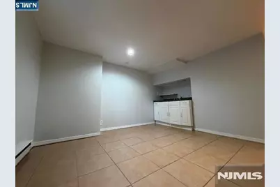 314 Grand Avenue 1F #1F, Leonia, NJ 07605 - Photo 16