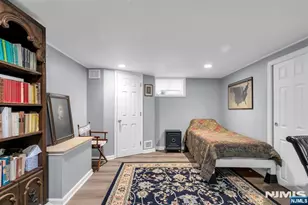 23 Schlosser Dr, Rochelle Park Township, NJ 07662 - Photo 28