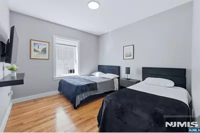 428 Peshine Avenue, Newark, NJ 07112 - Photo 10