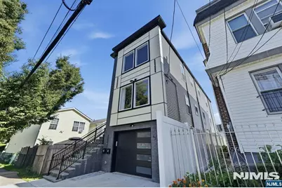 428 Peshine Avenue, Newark, NJ 07112 - Photo 28