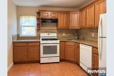 116 Christie Street 2 #2, Ridgefield Park, NJ 07660 - Photo 8