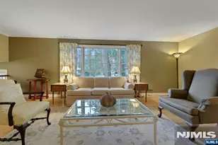 17 Chandler Dr, Wayne, NJ 07470 - Photo 16
