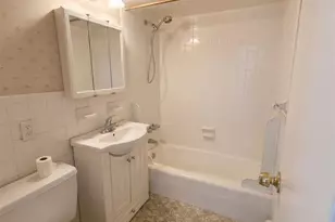 423 Walker Street C6, Fairview, NJ 07022 - Photo 10