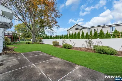 68 Thanksgiving Lane, Clifton, NJ 07013 - Photo 48