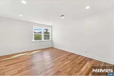 775 Chase Avenue, Lyndhurst Township, NJ 07071 - Photo 28