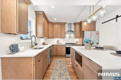 775 Chase Avenue, Lyndhurst Township, NJ 07071 - Photo 12
