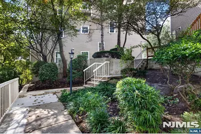 569 Windsor Drive, Palisades Park, NJ 07650 - Photo 26