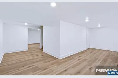 276 Werimus Road, Woodcliff Lake, NJ 07677 - Photo 34