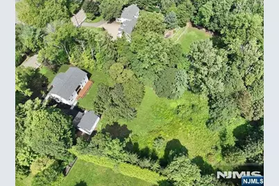 276 Werimus Road, Woodcliff Lake, NJ 07677 - Photo 42