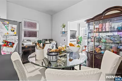 4527 Cottage Place, Union City, NJ 07087 - Photo 22