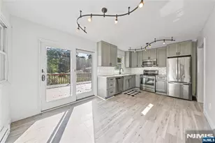 543 Terrace Dr, Vernon, NJ 07422 - Photo 8