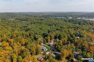 543 Terrace Dr, Vernon, NJ 07422 - Photo 26