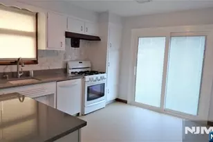 707 5th St, Carlstadt, NJ 07072 - Photo 2