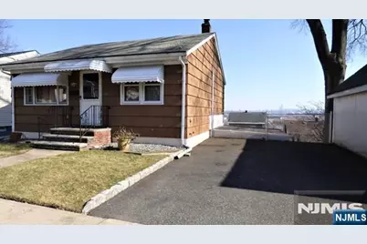 707 5th Street, Carlstadt, NJ 07072 - Photo 12