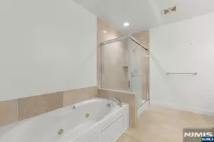116 The Promenade, Edgewater, NJ 07020 - Photo 18