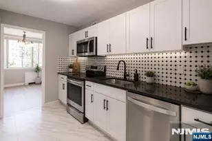 1 Claridge Dr 114, Verona, NJ 07044 - Photo 14