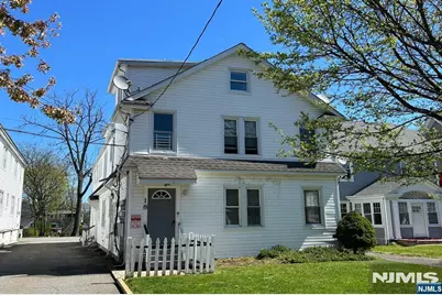 18 Lexington Avenue 1F #1F, Montclair, NJ 07042 - Photo 1