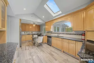 141 Shore Rd, Denville, NJ 07834 - Photo 10