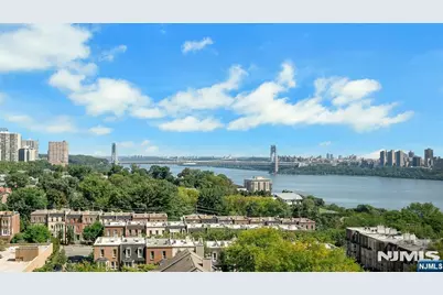 300 Winston 1009 #1009, Cliffside Park, NJ 07010 - Photo 16