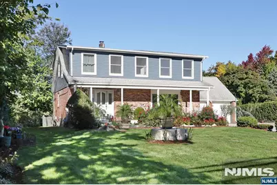 183 Farview Avenue, Paramus, NJ 07652 - Photo 50