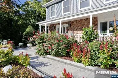 183 Farview Avenue, Paramus, NJ 07652 - Photo 2