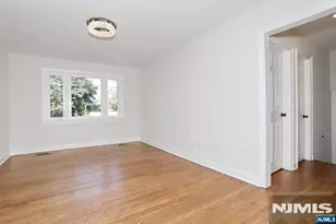 183 Farview Ave, Paramus, NJ 07652 - Photo 10