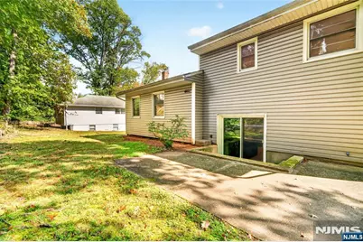 10 Hasbrouck Avenue, Emerson, NJ 07630 - Photo 34