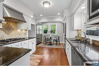 420 Upper Mountain Avenue, Montclair, NJ 07043 - Photo 16