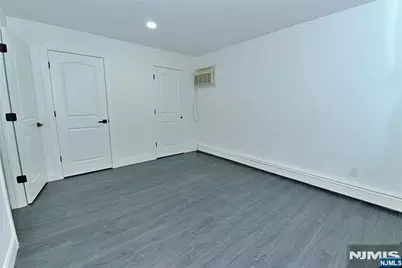 401 Undercliff Avenue B1 #B1, Edgewater, NJ 07020 - Photo 14