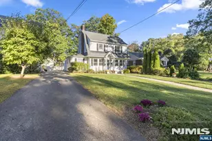 123 Glen Ave, Glen Rock, NJ 07452 - Photo 2