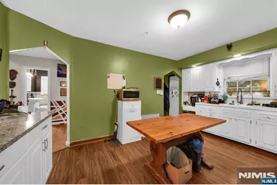 151 Washington Street, Lodi, NJ 07644 - Photo 10