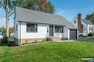 167 Pleasant Ave, Bergenfield, NJ 07621 - Photo 2