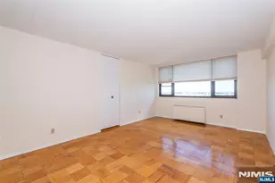 250 Gorge Road 28C, Cliffside Park, NJ 07010 - Photo 16
