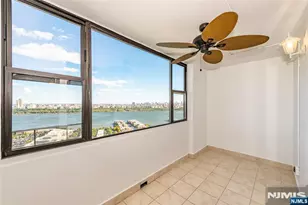 250 Gorge Road 28C, Cliffside Park, NJ 07010 - Photo 10