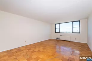 250 Gorge Road 28C, Cliffside Park, NJ 07010 - Photo 28
