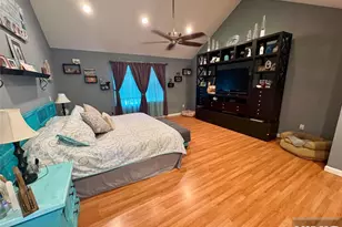 138 Skillman Terrace, Saddle Brook Township, NJ 07663 - Photo 22