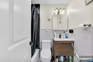 34 Arverne Terrace, Irvington, NJ 07111 - Photo 16
