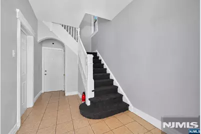 6012 Palisade Avenue, West New York, NJ 07093 - Photo 12