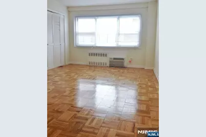 2175 Hudson Terrace 5-O #5-O, Fort Lee, NJ 07024 - Photo 6