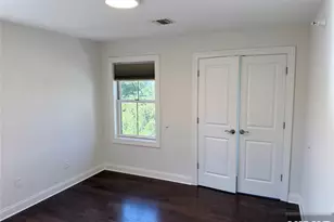 1018 Morningside Ln B, Fort Lee, NJ 07024 - Photo 8