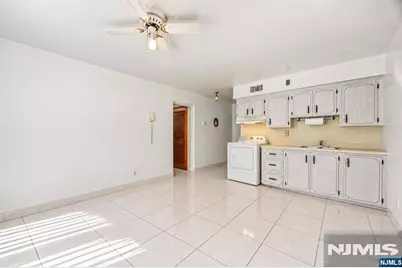1225 16th Street, Fort Lee, NJ 07024 - Photo 16