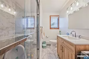 1225 16th St, Fort Lee, NJ 07024 - Photo 24