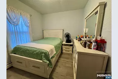 165 5th Avenue, Hawthorne, NJ 07524 - Photo 34
